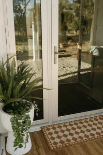 Magnolia Cottage - 3