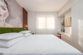 CROWONDER Luxury Apartments Optasia - Kožino - 2