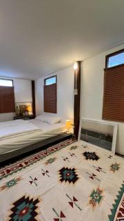 Addict House A Homely Space in the Old Town with an Art Studio - - 1