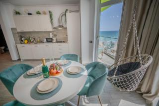 Sara Blu Apartment Spa and Pool Beach Resort - Mamaia - 8