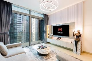 Luxury 2BR Waterfront Oasis in MarinaGate - Livbnb - Dubai - 0