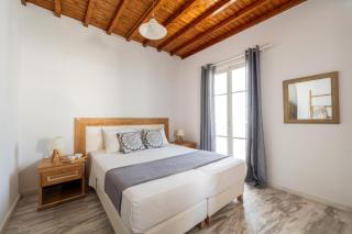 SeaView Central Suites - 5