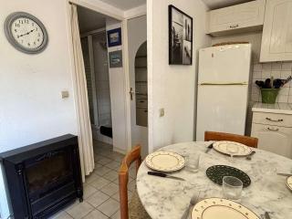 Maison avec Mezzanine: Confort, Terrasse & Proximité Plage à Argelès-sur-Mer - FR-1-225-42 - Argelès-sur-Mer - 4