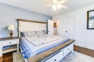 Secluded Home with 2-Acre Fishing Pond - Blackstone - 2