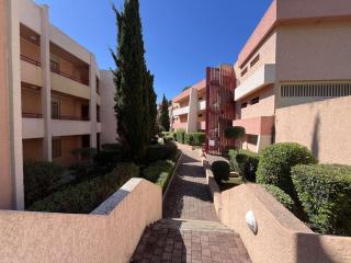 Superbe T3 au Lavandou avec balcon et parking - FR-1-308-205 - 4