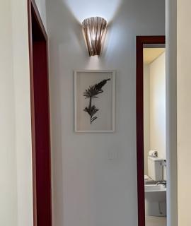 450m da PRAIA Taperapuan; 2 suítes; Piscina; WiFi 300 mbs; 2 pavimento; Churrasqueira; Estacionamento Gratuito 1 carro. - Porto Seguro - 1