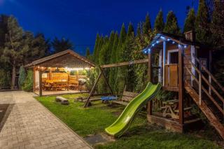 Rodzinny zakątek - Noclegi w Bieszczadach - jacuzzi - 5