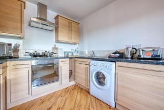 Peaceful 2-Bed in Sutton Coldfield, Near Parks - Sutton Coldfield - 7