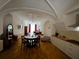 Clasic Studio Central - Braşov - 0