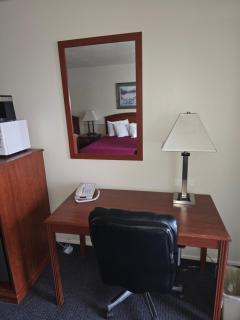 Country Village Motel - 2