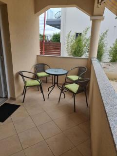 Apartments Mare - Sukošan - 9