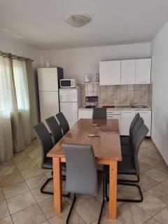 Apartments Mare - Sukošan - 6