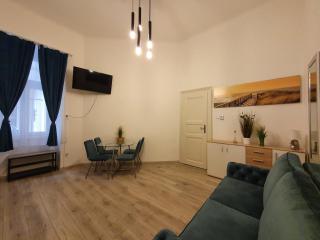AKACFA Sweet Home - Budapest - 8