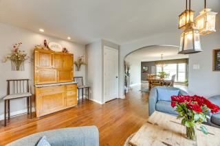 1 Mi to Attractions Getaway with Mtn Views! - 3