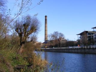 Luxury 4 bed City House - 1 min from river - Parking - Sleeps 10 - 3