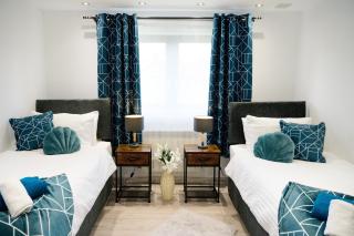 WOLLATON HAVEN Modern and Cozy Home Near M1 and Wollaton Park Free WiFi Netflix Free off street parking - Nottingham - 8