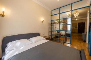 Rustaveli Avenue Hub - Tbilisi - 5