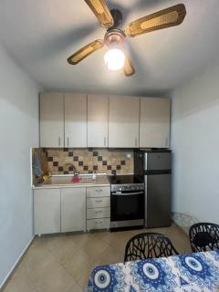 Andres house - Polychrono - 2