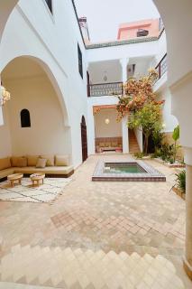 Riad Solila, Luxury Riad with Pool and Private Suites - 2