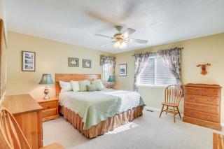 5 Mi to Downtown Logan Scenic Retreat with Patio - North Logan - 2
