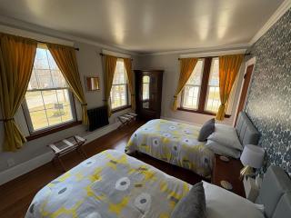 The Kendall Inn - 4