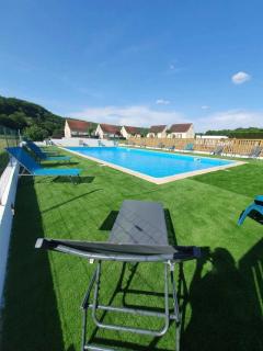 Camping 3 étoiles - Piscine - eeicbi - Le Change - 5
