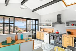 Chic Cabin - Terrace with sea view, beaches - 0