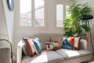 1 Min Opera - AC - Authentic Parisian Experience - Paris - 3