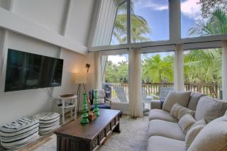 Island Getaway - Sanibel - 8