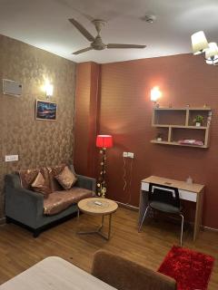Palm Paradise Studio Apartment - Noida - 8