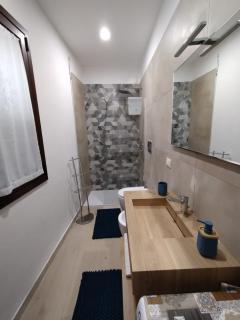 Manenti Holiday House - 2