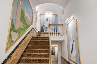 Central 3 bedroom apartment on Oxford Street GC4 - 5