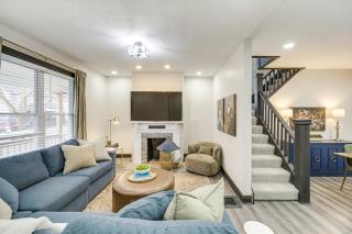 4 Mi to Dtwn Modern Retreat with Yard in Cleveland - Cleveland - 0