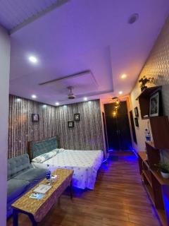 Cozy Private Room - Lahore - 1
