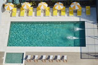 Encantador departamento a estrenar con piscina y gym - 9