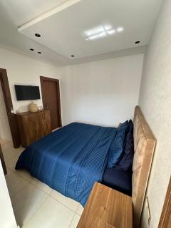 Modern 2BR - 5 Min to Technopolis & Airport - FreeParking - 1