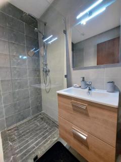 Bright & Elegent Apartment near Technopolis - Oulad Yakoub - 5