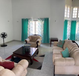 Evelyn Villa - - 2