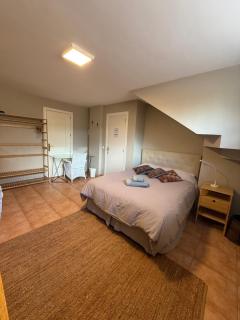 A 5 minutos de Ifema y 10 del aeropuerto, habitación y baño privado con entrada independiente - Madrid - 8