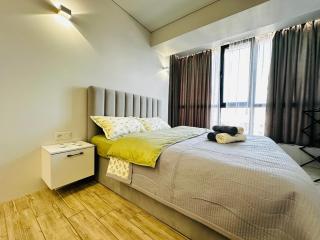 ЖК FOUR SEASONS возле Mega Almaty - Almaty - 0