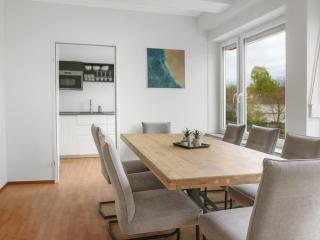 großzügiges Apartment I 10 Personen I Einzelbetten I Parkplatz I W-Lan - Alzey - 1
