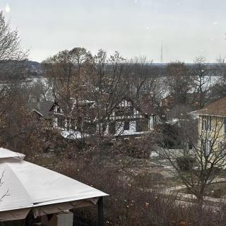 Historic Tudor with River Views & Fun Gaming Room - Davenport - 9
