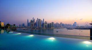 Luxury Apartments - Sea View, Beach Access & Infinity Pool - Seven Palm Residences - 0