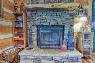 Bear Pause - Sevierville - 4