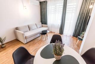 City Comfort & Beach Vibes - Varna - 1