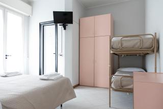 Hotel Laura Beach - Rimini - 3