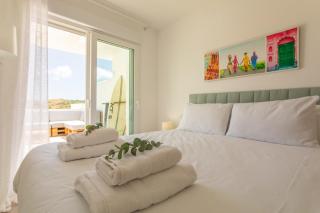 Apartamento con terraza, piscina y parking - 3