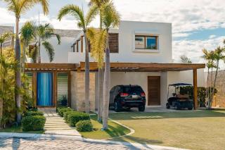 Dreamy 4BR Villa in Cap Cana's Marina - Punta Cana - 6