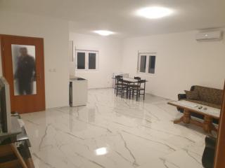 Apartmani Gusani - Radanovići - 4