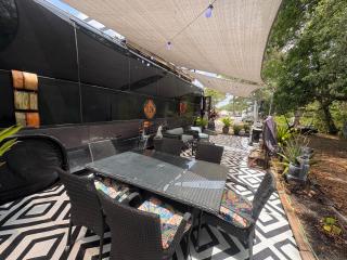 Pet Friendly, Modern and Unique Tiny Home! - Clermont - 2
